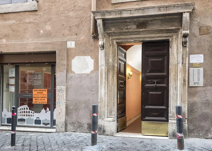 Arco In Pantheon *